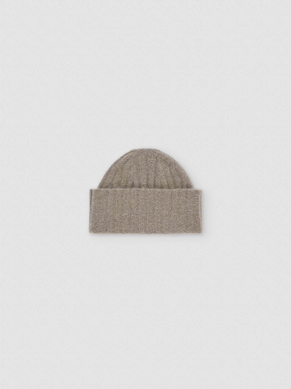 Sutobu beanie