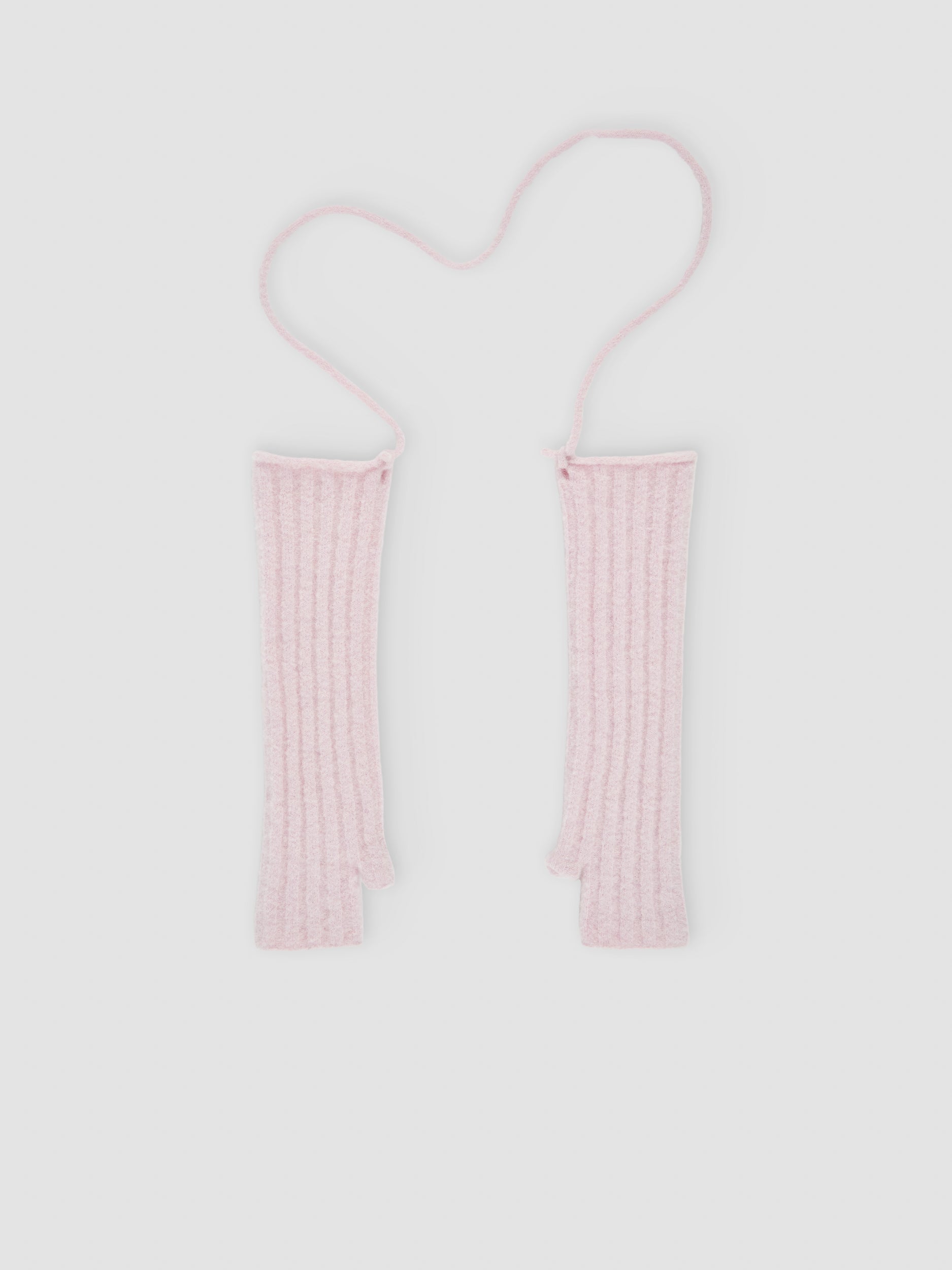 Mijikai mittens