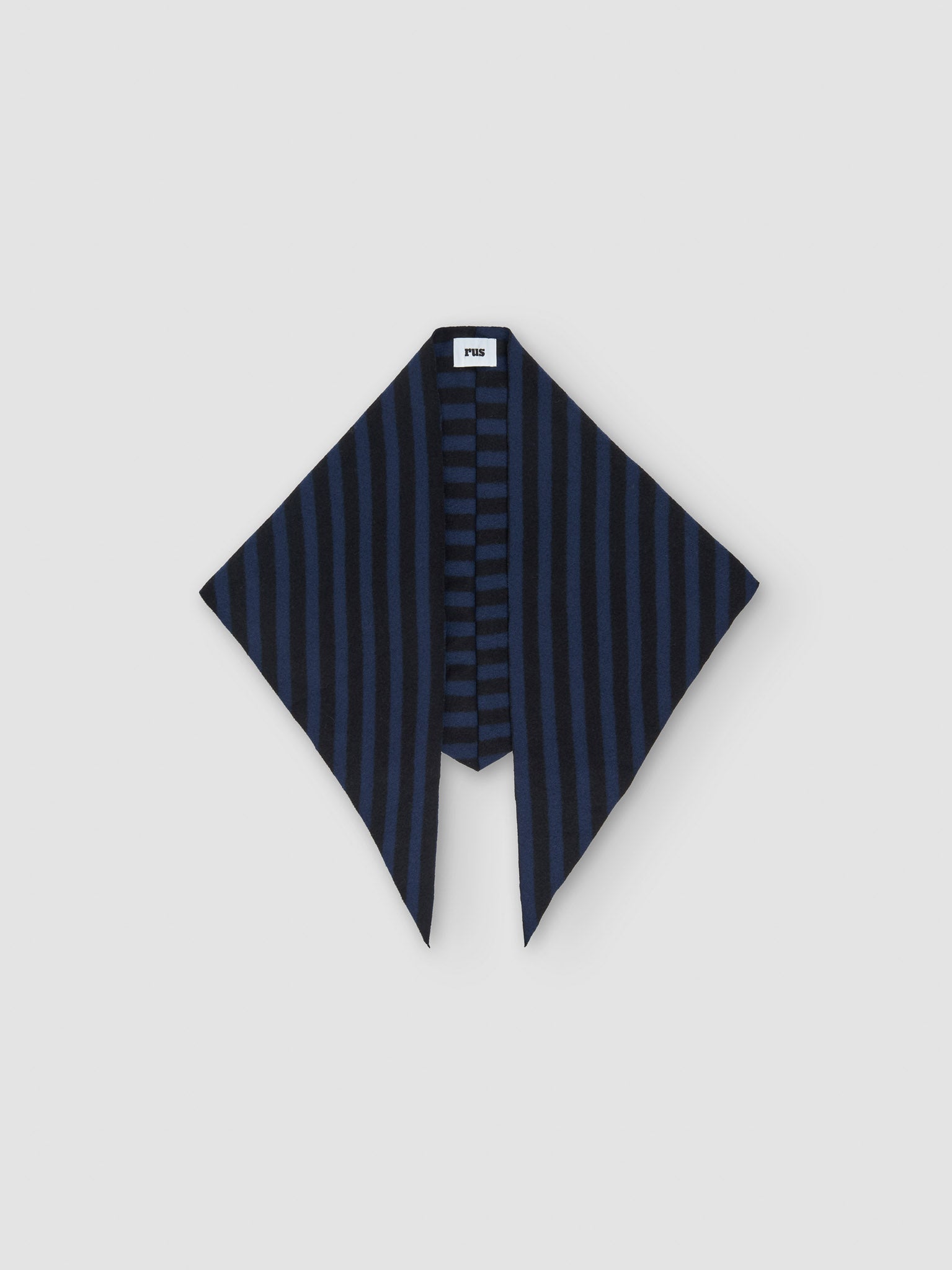 Danpen scarf