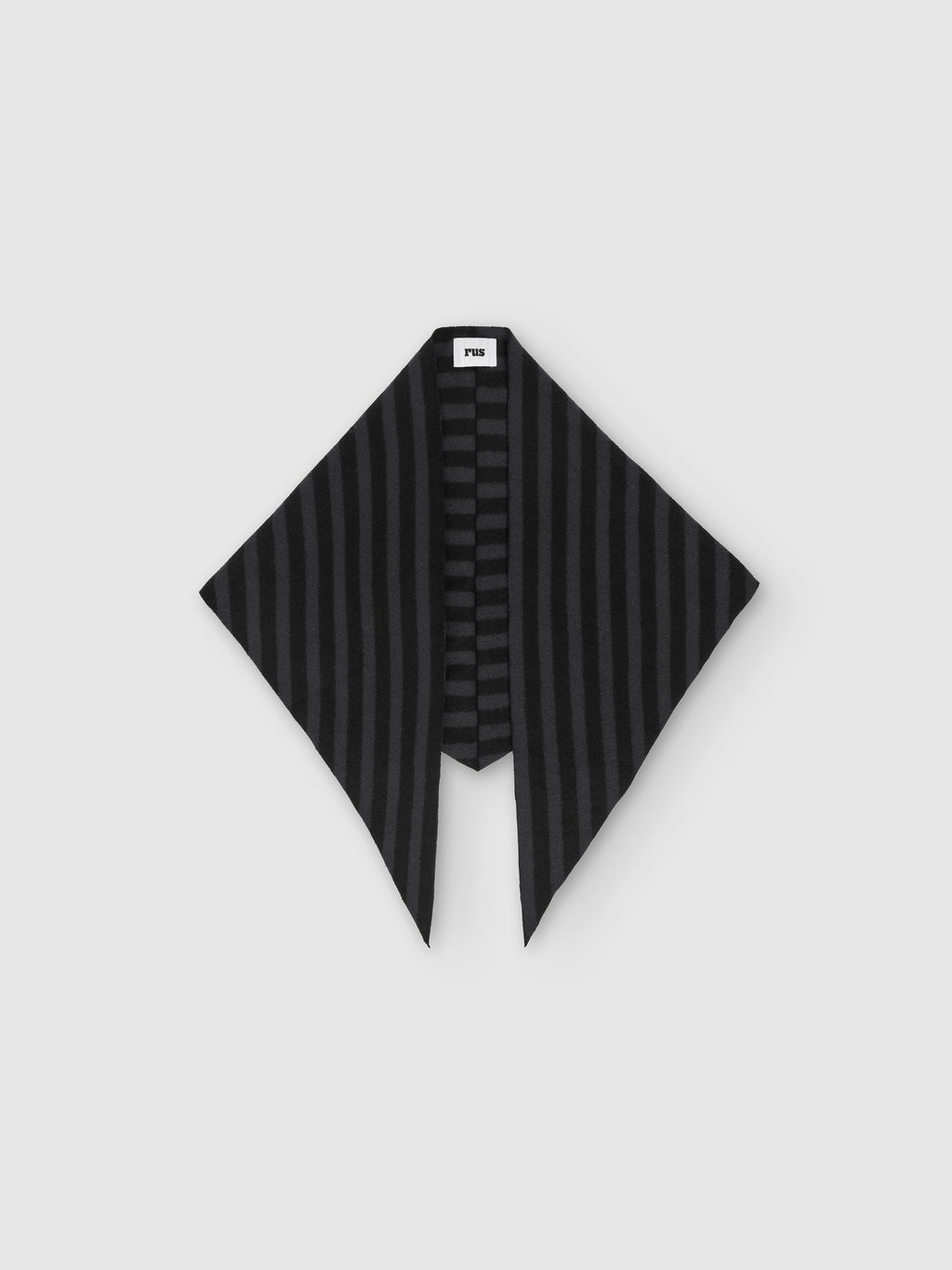 Danpen scarf