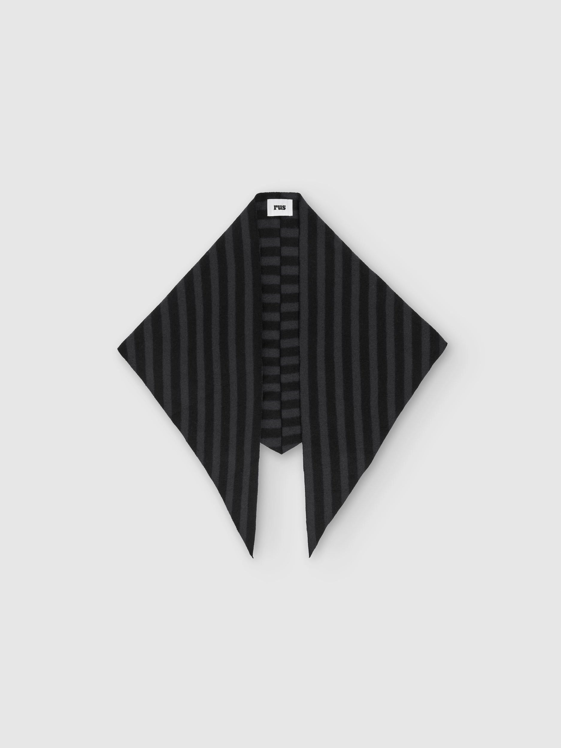 Danpen scarf