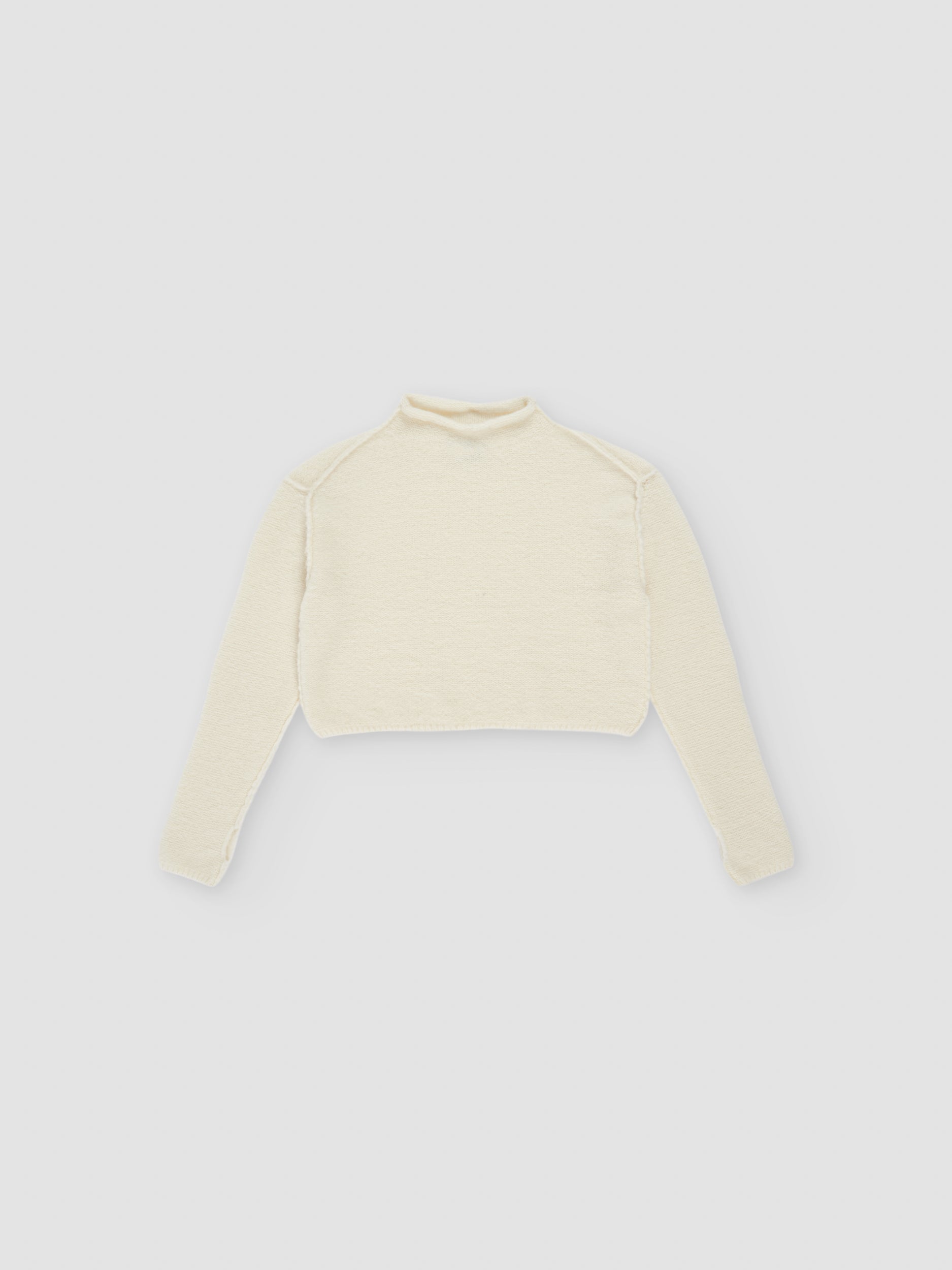 Fureru sweater