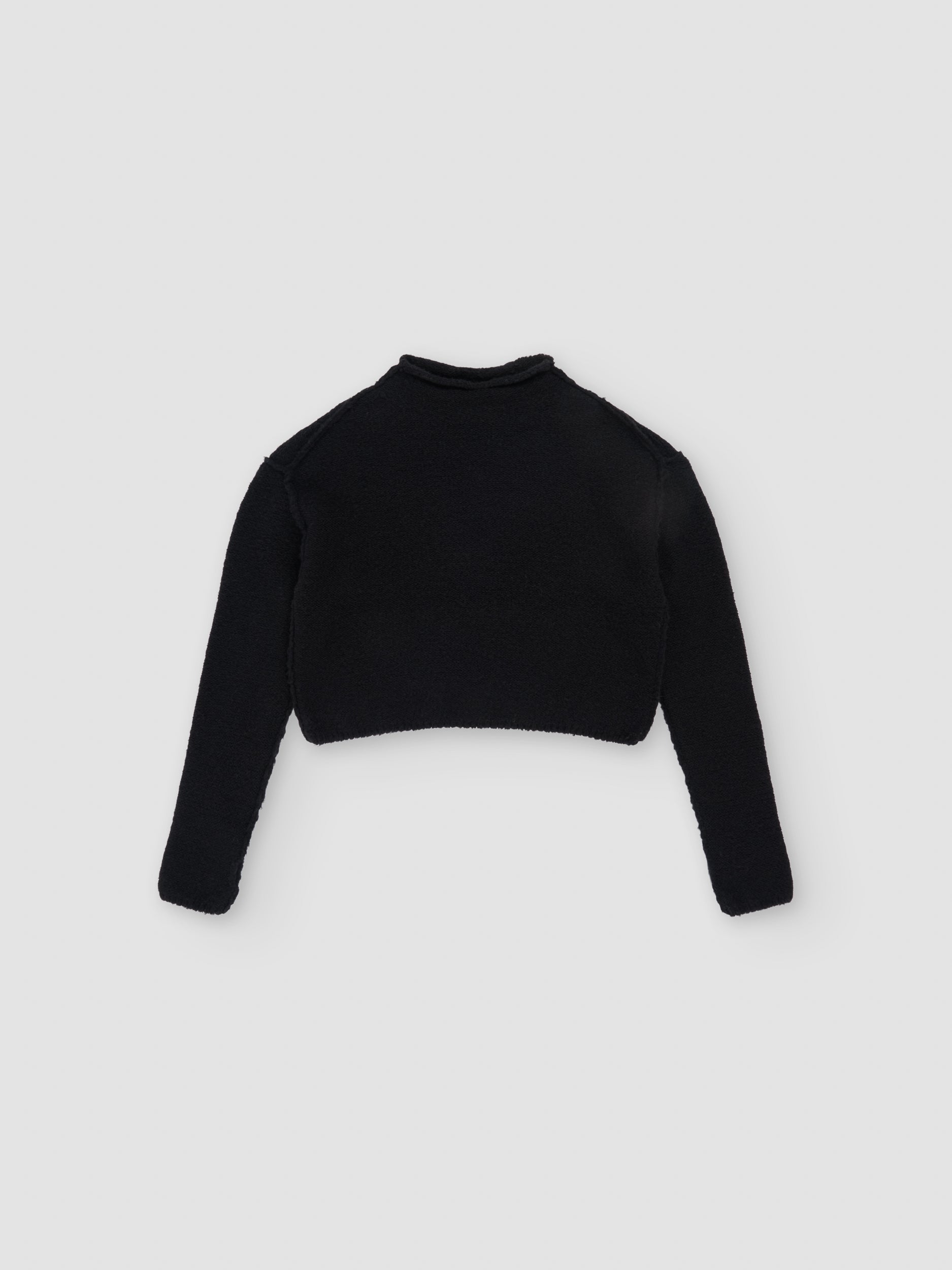 Fureru sweater