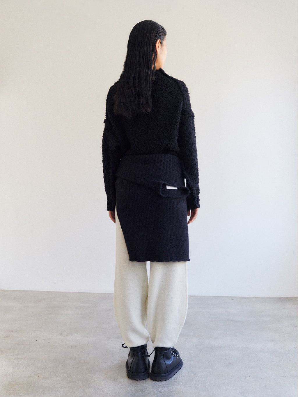 Nemuri sweater