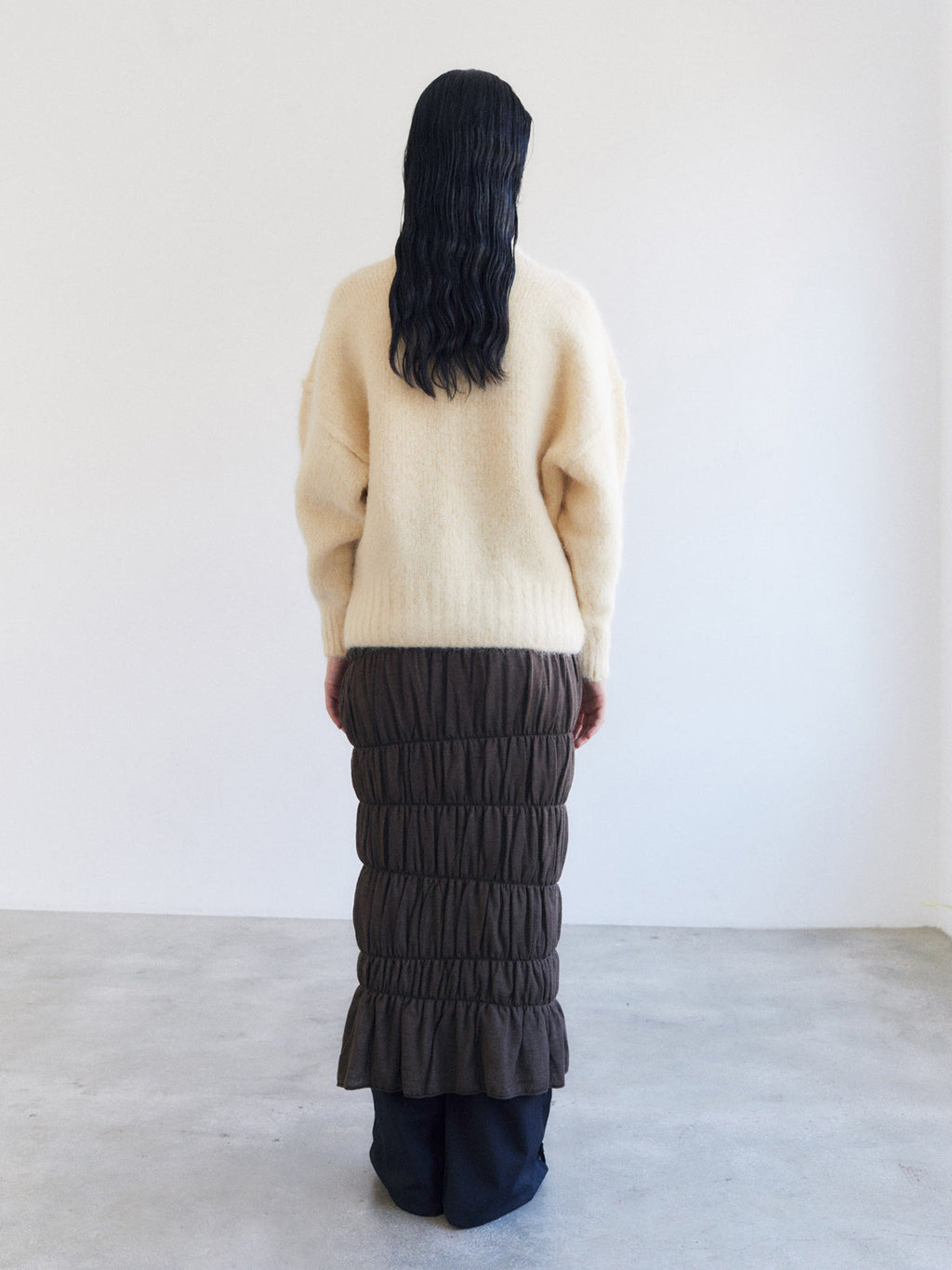 Sakuru sweater