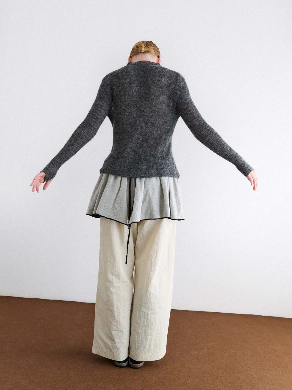 Yubi sweater