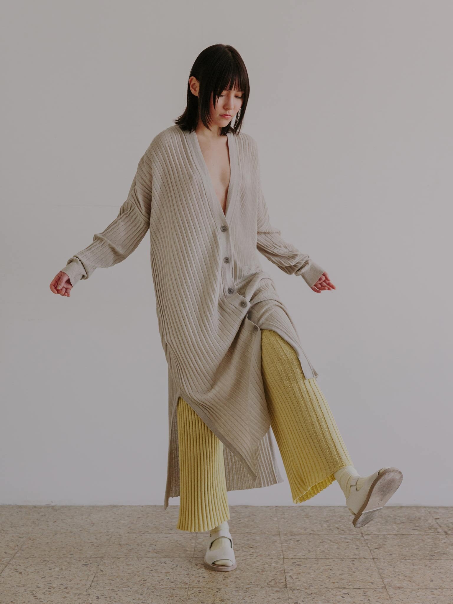 Yakan cardigan in Ice and Kyandoru pants in Citron.
