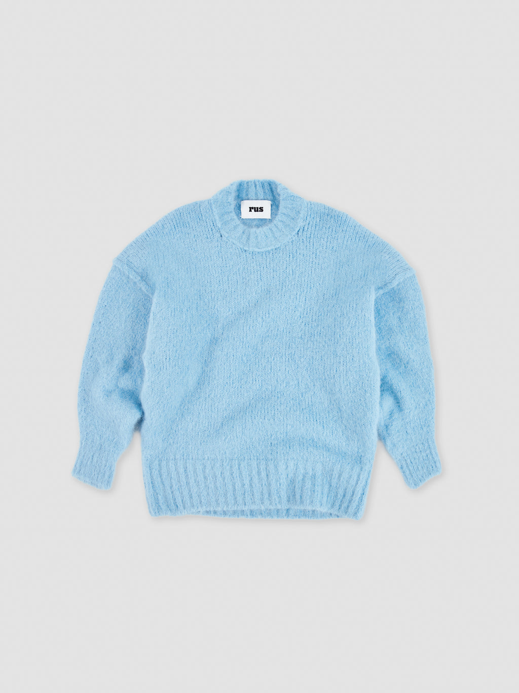 Sakuru sweater