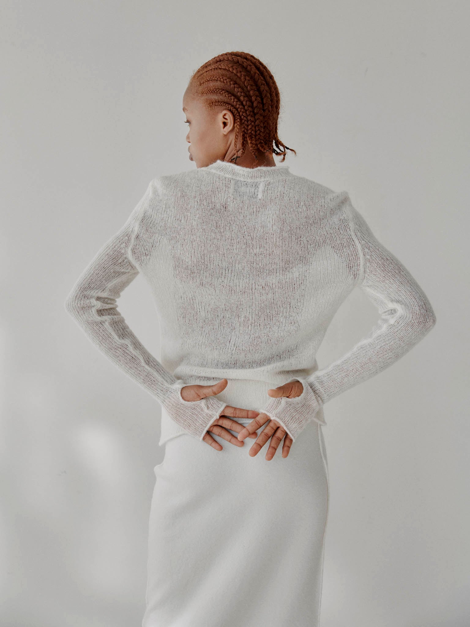 Yubi sweater