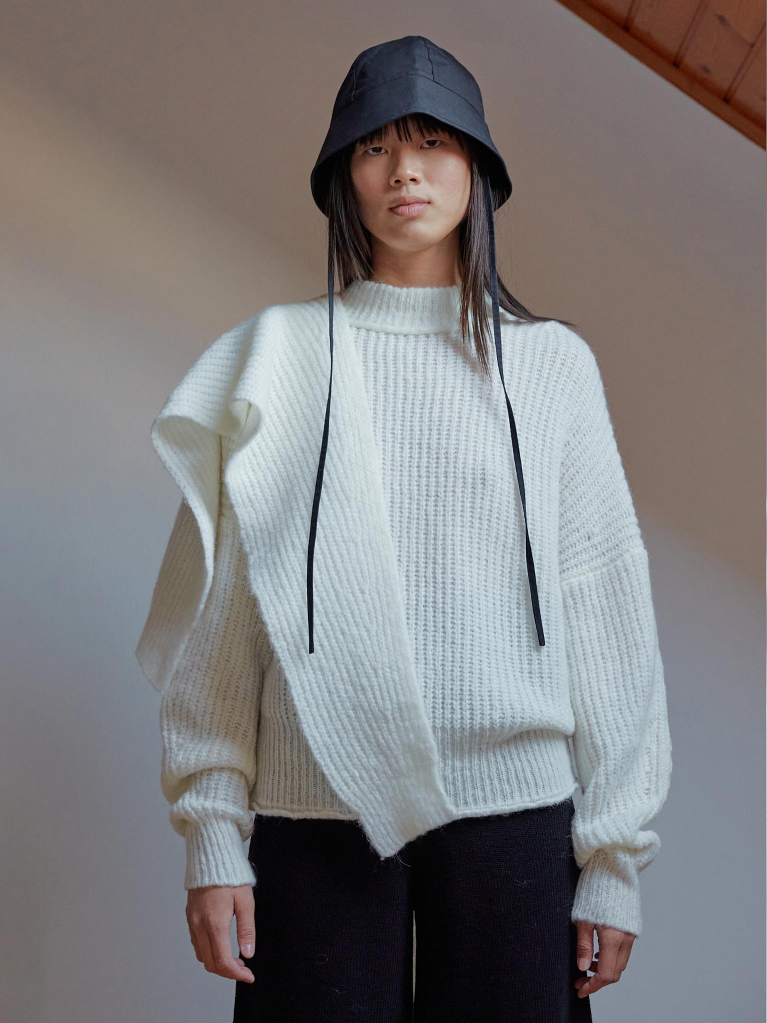 Wakusei sweater